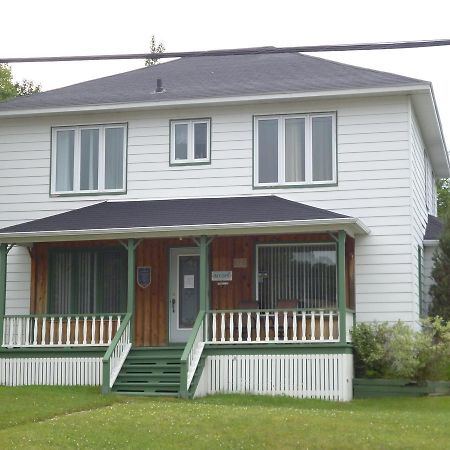 Hebergement Maison Fortier Tadoussac Ngoại thất bức ảnh